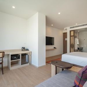 Junior Suite Pool View